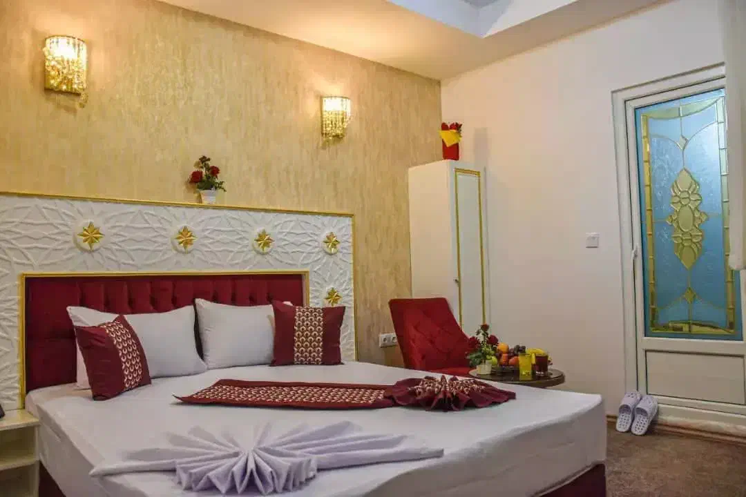 مشهد هوایی قطار اتوبوس|تور و چارتر|شاهینشهر, خبرنگار|دیوار