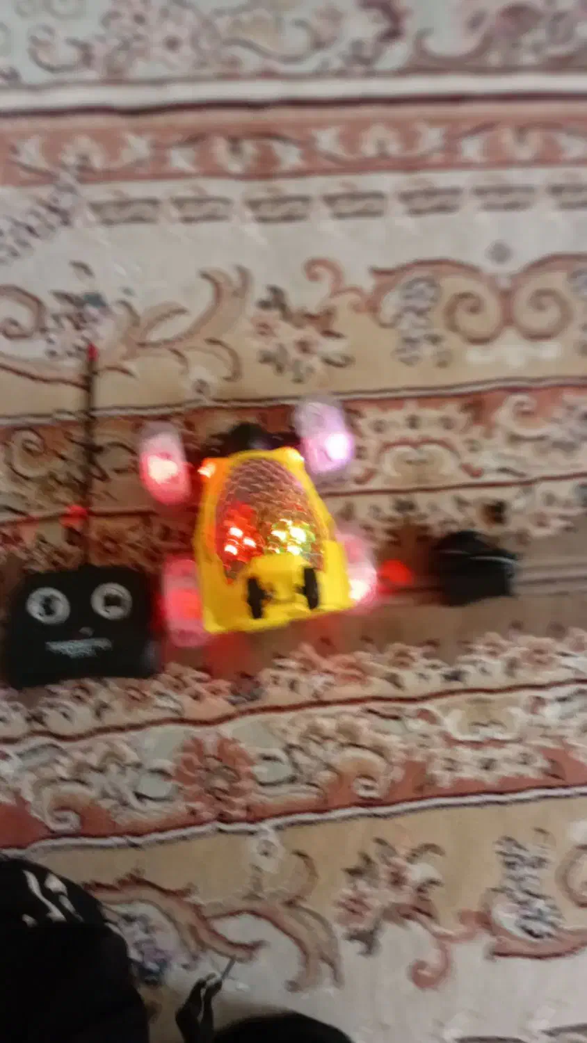 ماشین کنترلی|اسباب‌‌بازی|کنگاور, |دیوار