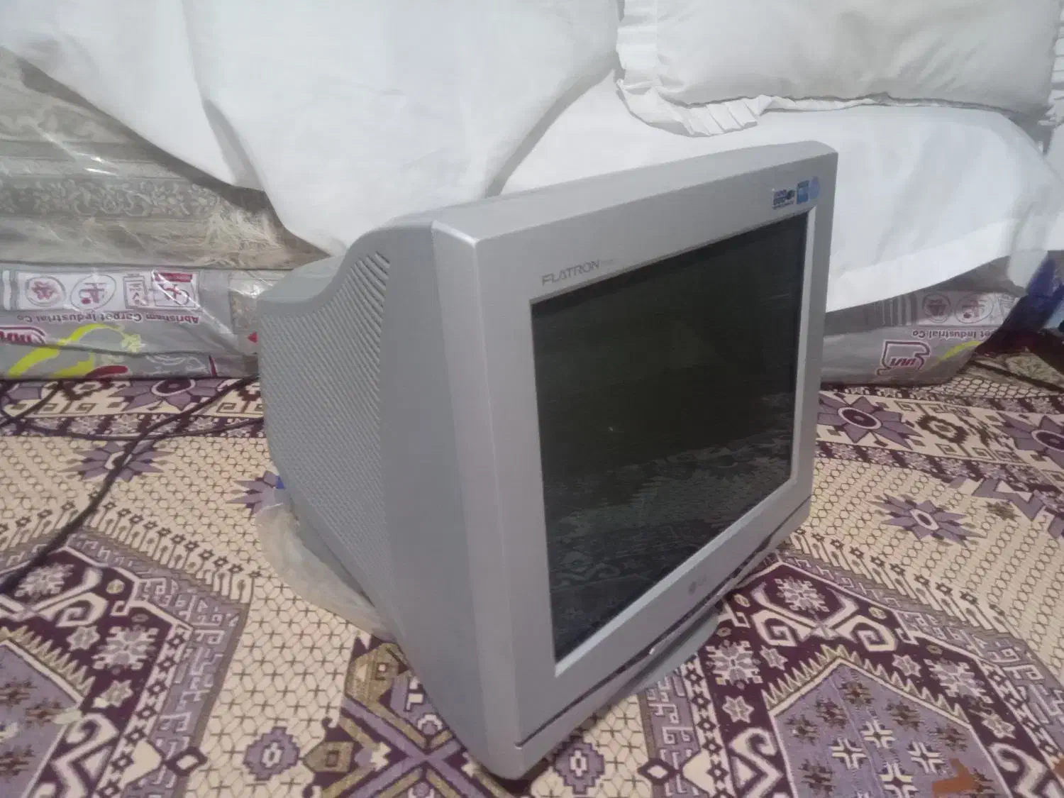 مانیتور کامپیوتر|قطعات و لوازم جانبی رایانه|سهند, |دیوار