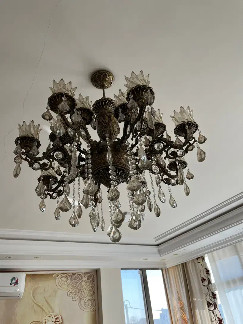 لوتسر|لوستر و چراغ آویز|نجف‌آباد, منتظری شمالی|دیوار