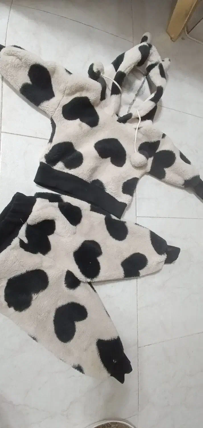 لباس|کفش و لباس بچه|فردوس (خراسان), |دیوار