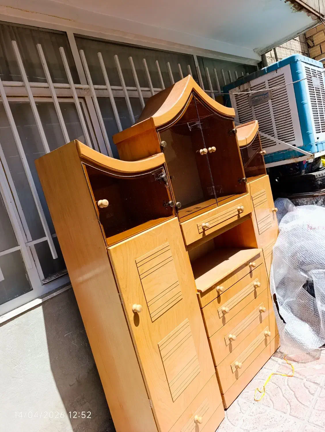 کمد|جاکفشی، کمد، دراور|بومهن, |دیوار