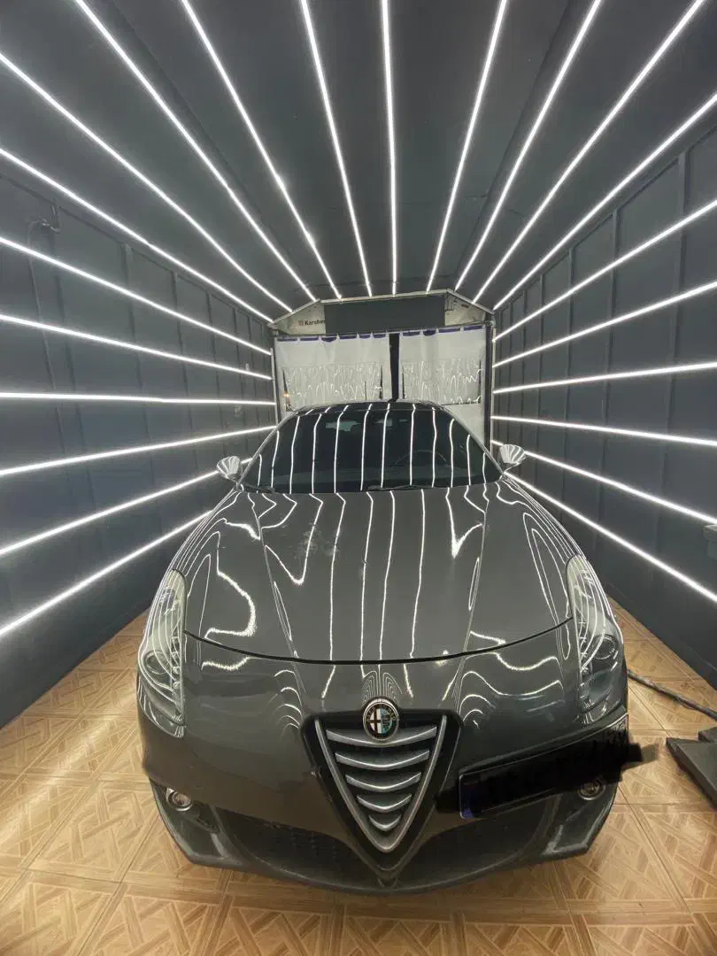 آلفا رومئو جولیتا|خودرو سواری و وانت|تهران, شهرک چیتگر|دیوار