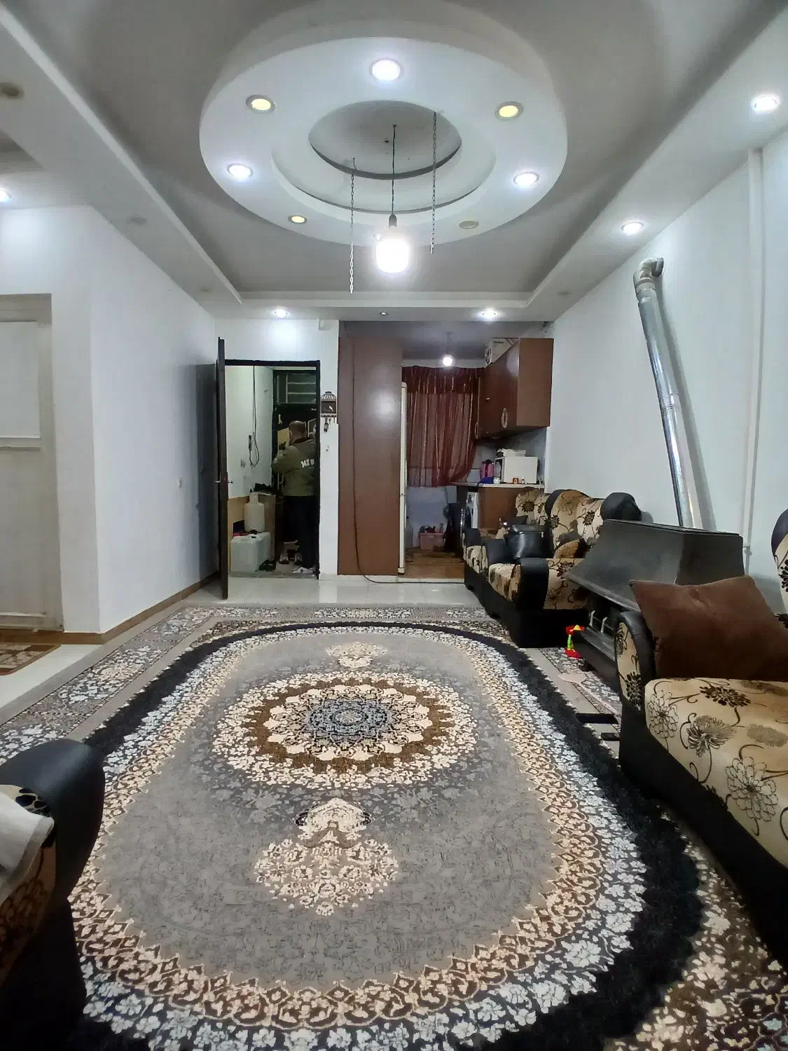 همکف تک خوابه راه جدا/حمیدیان، خیابان ایران|فروش آپارتمان|رشت, پاره بیجار|دیوار