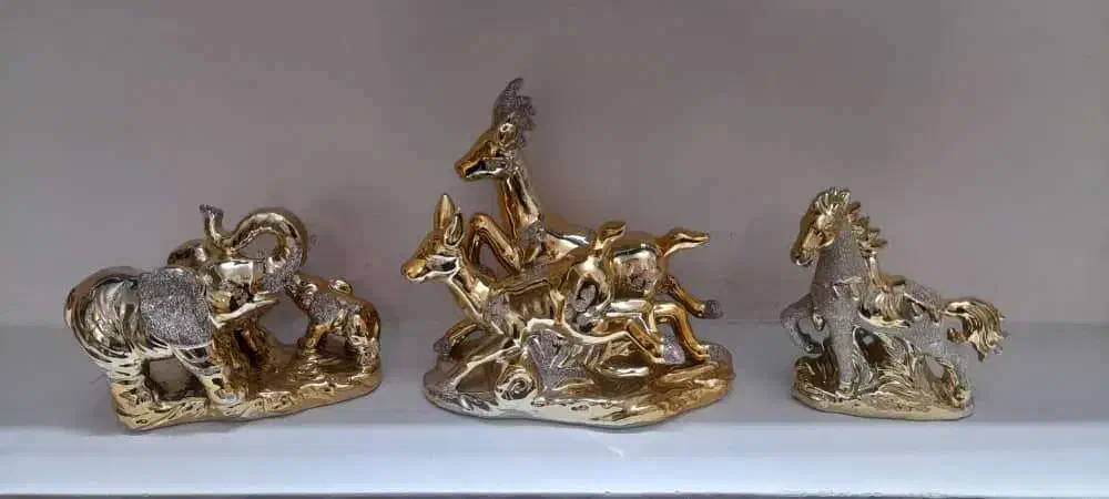 دکوری و مجسمه و کادویی تزئینی زیر قیمت|کلکسیون اشیاء عتیقه|تهران, ارامنه|دیوار