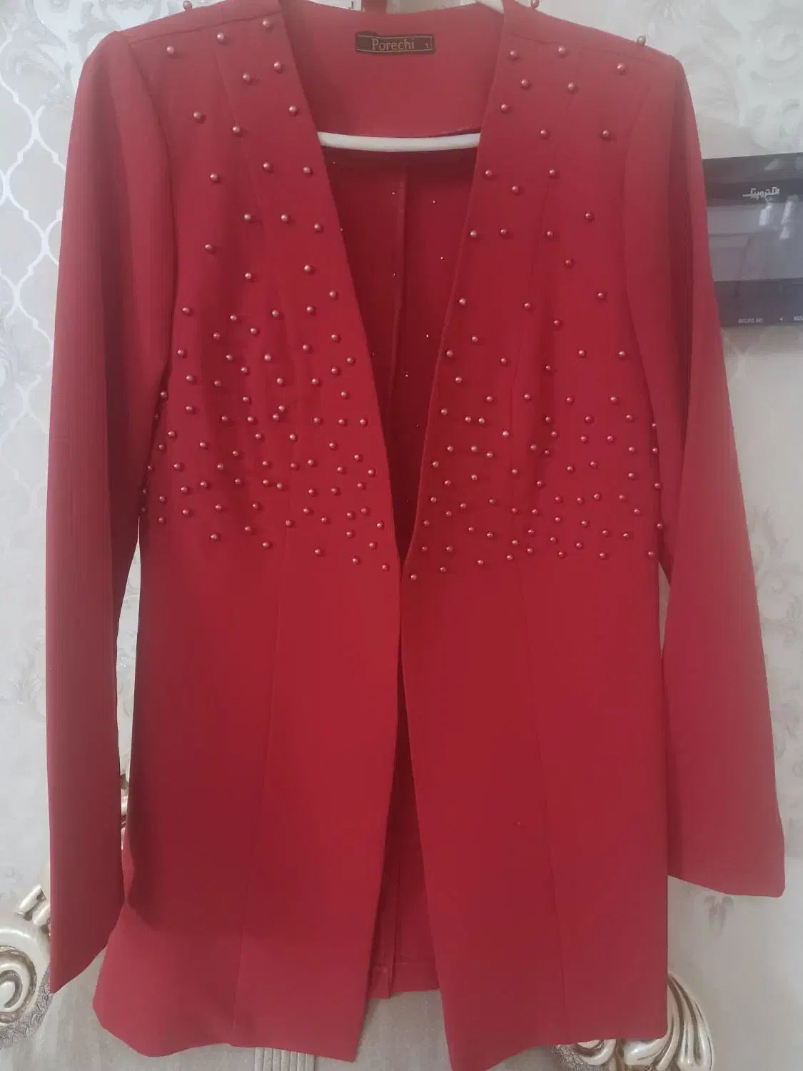 کت مناسب یلدا|لباس|ری, علایین|دیوار