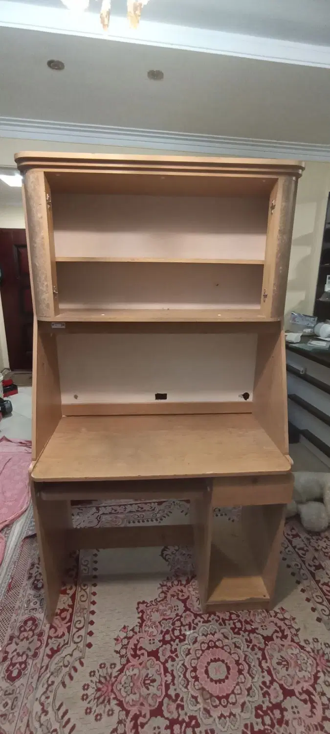 کتابخانه و میز رومیزی|کتابخانه، شلف، قفسههای دیواری|تهران, لویزان|دیوار