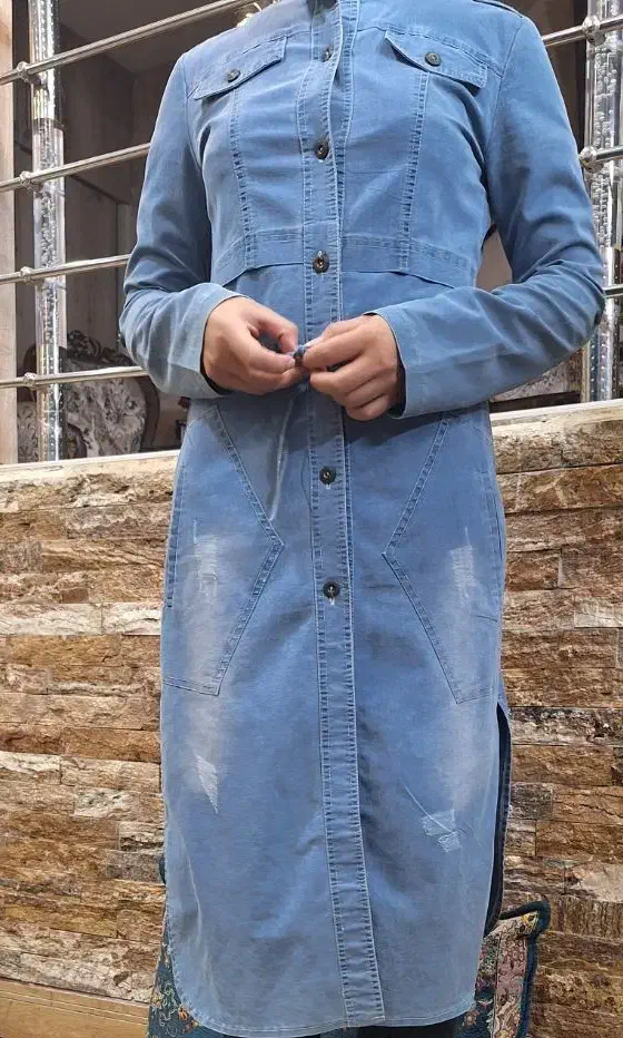 مانتو نونو|لباس|خمین, |دیوار