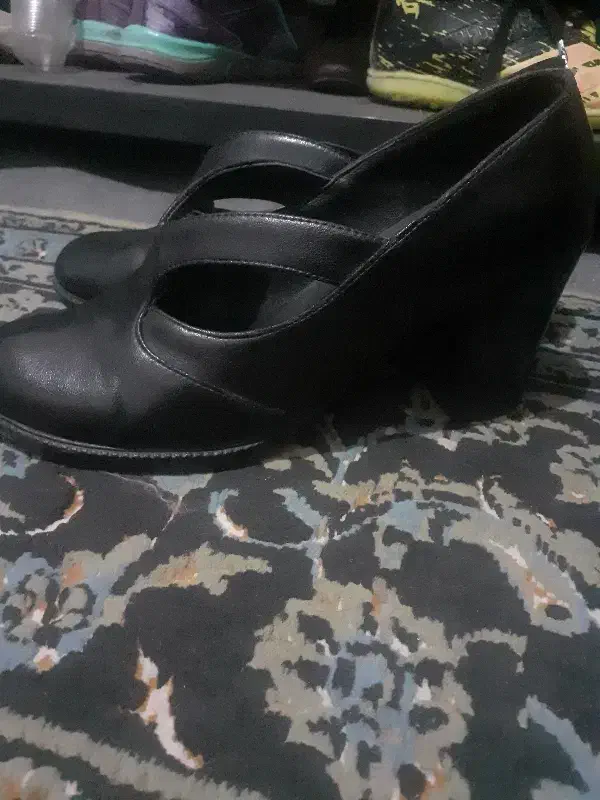 کفش|کیف، کفش، کمربند|خرم‌آباد, |دیوار