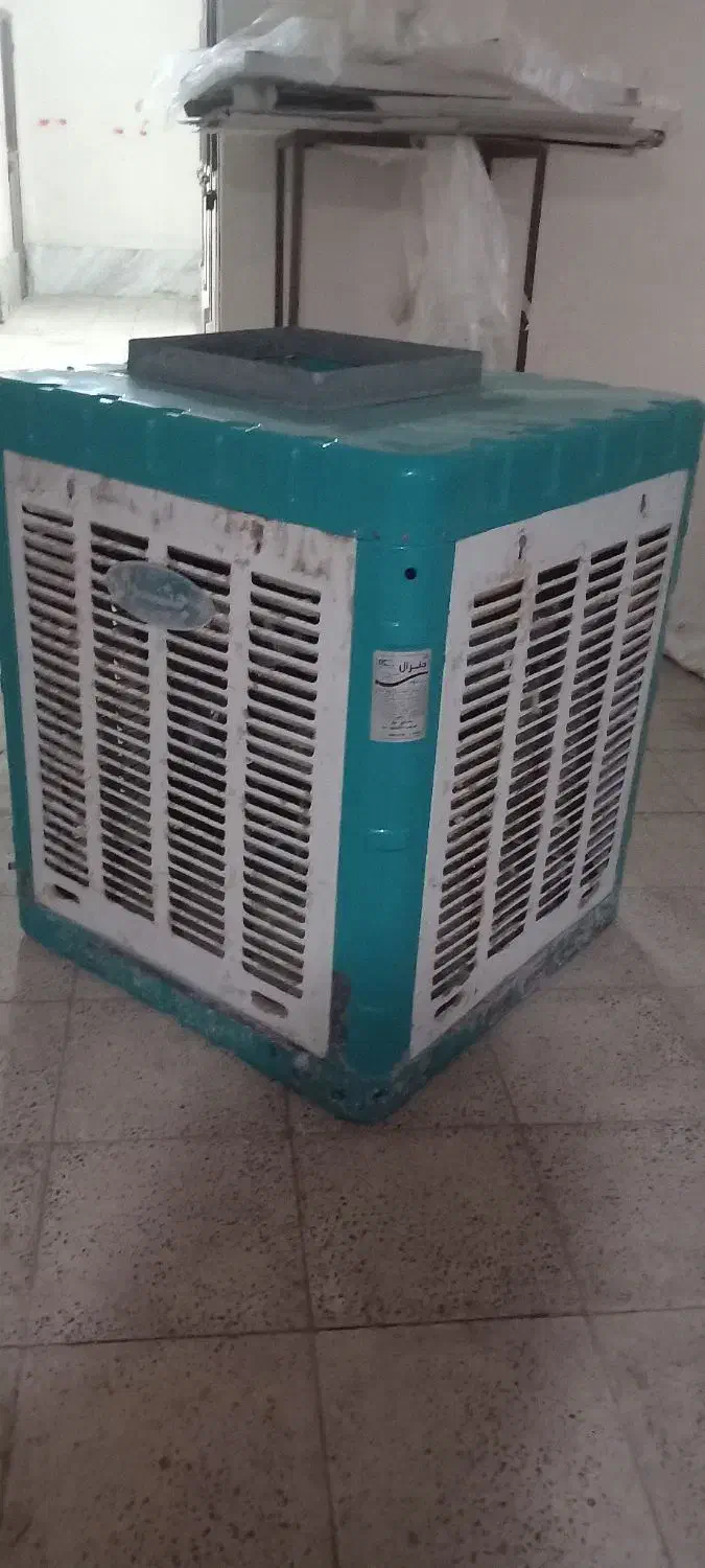 ‌کولر آبی 3500 با چهار پایه آهنی|کولر آبی|پرند, فاز ۵|دیوار