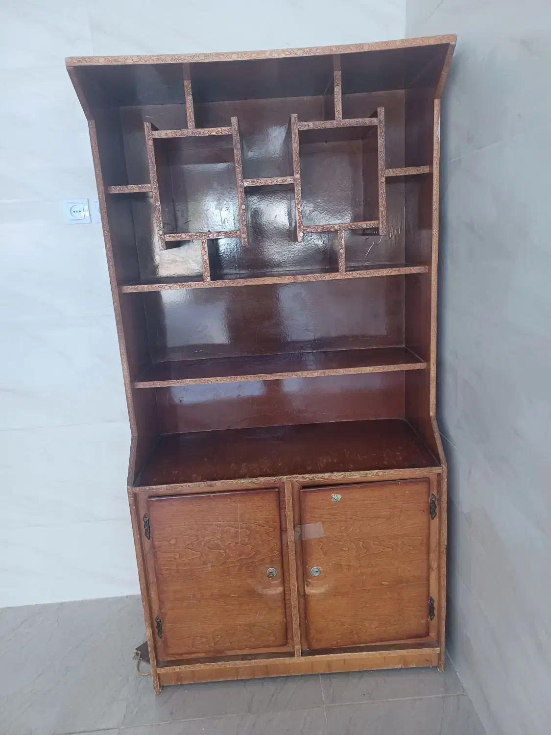 کمد کتابخانه|کتابخانه، شلف، قفسه‌های دیواری|مرودشت, ثبت احوال|دیوار