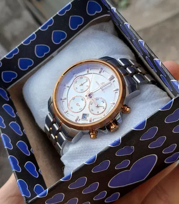 ساعت سه موتوری|ساعت|اهر, |دیوار