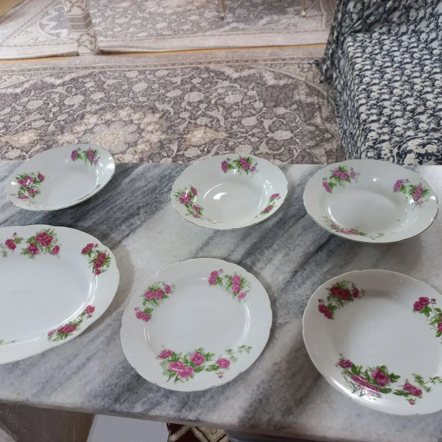 ظروف گل سرخ اصل ژاپن|ظروف سرو و پذیرایی|مشهد, کوشش|دیوار