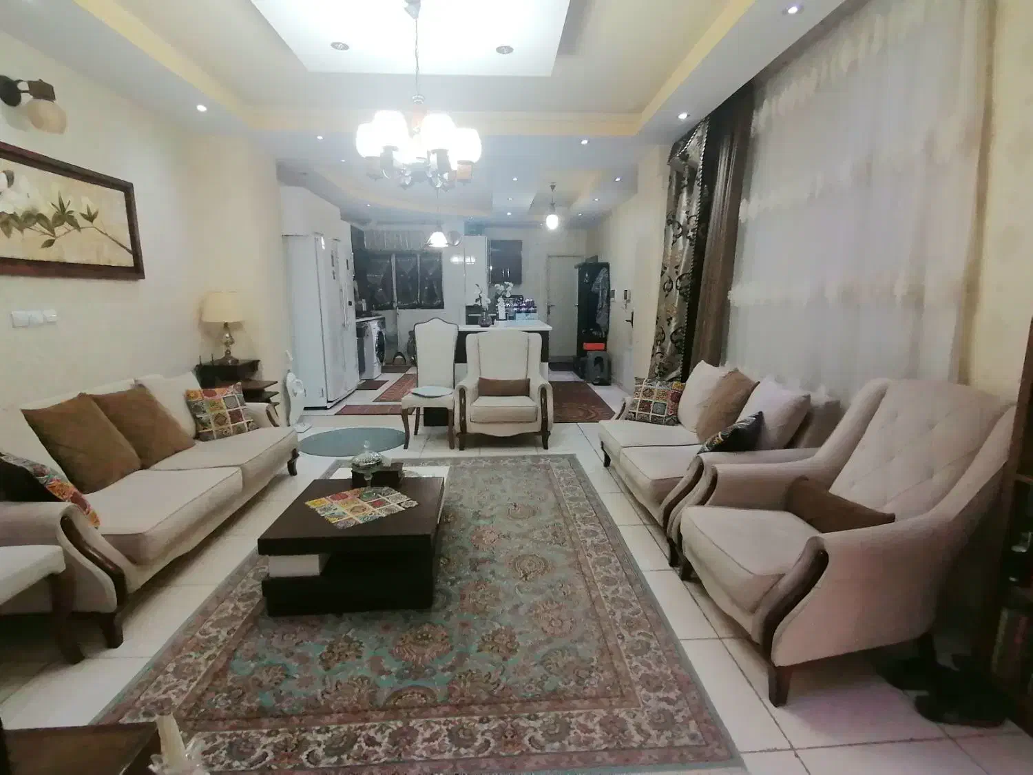 آپارتمان۱۰۰متر/قولنامه ای /مدارک با اصالت|فروش آپارتمان|کرج, اتحاد|دیوار