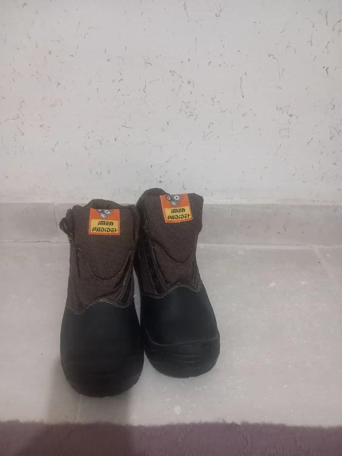 کفش  ایمنی|کیف، کفش، کمربند|محمدشهر, شهرک پیام (مهرالبرز)|دیوار