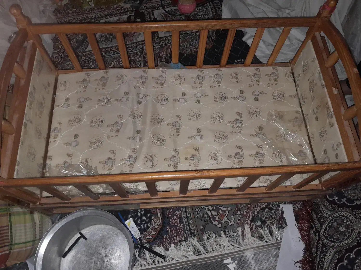 گهواره کودک دست دوم|تخت و سرویس خواب|بندر کنگان, |دیوار