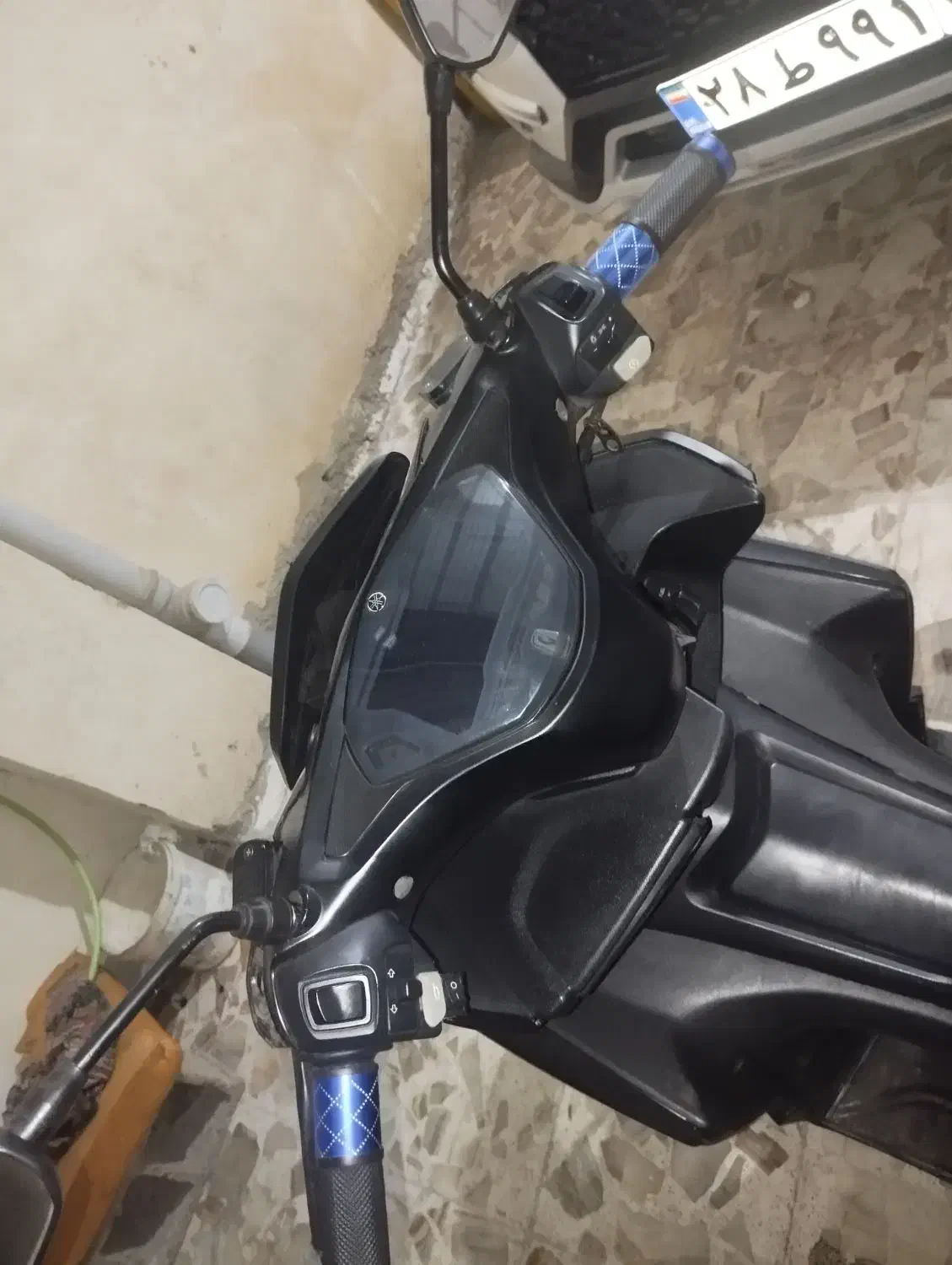 طرح ایروکس|موتورسیکلت|رشت, ولکس|دیوار