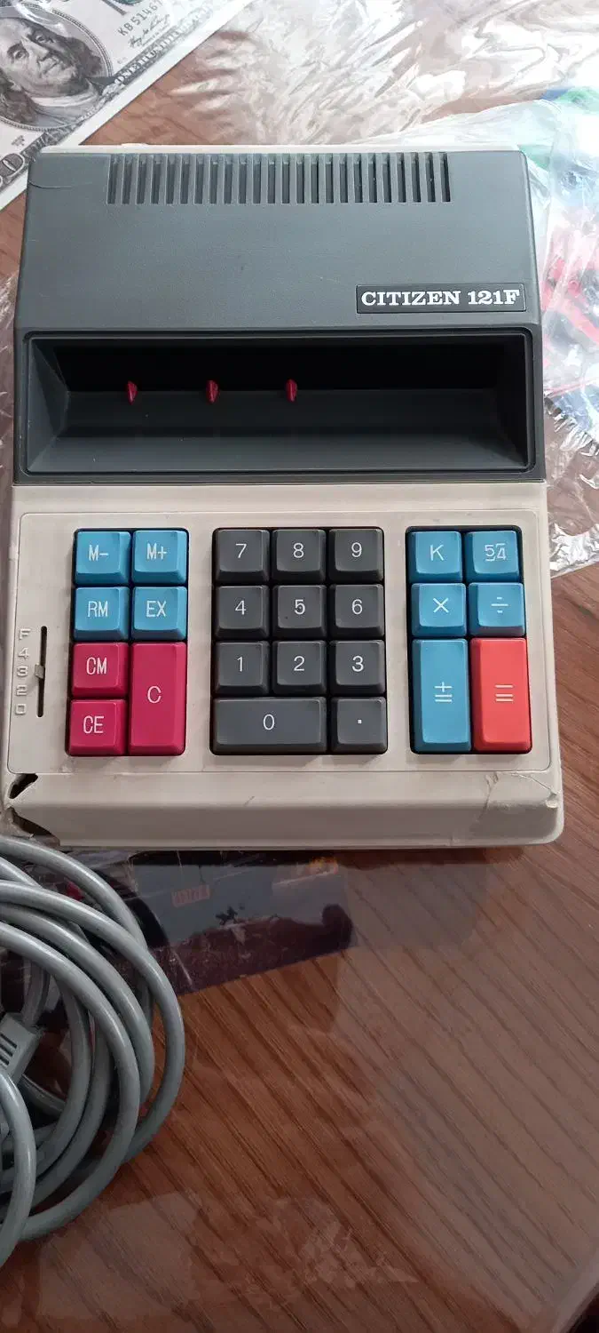 ماشین حساب برقی قدیمی citizen|کلکسیون اشیاء عتیقه|تهران, امیر بهادر|دیوار