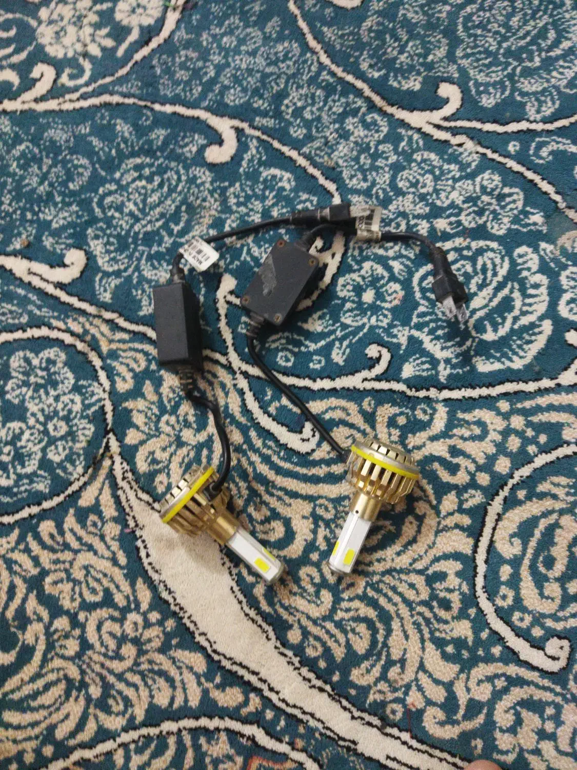 لامپ سفید قویی|لامپ و چراغ|زابل, |دیوار