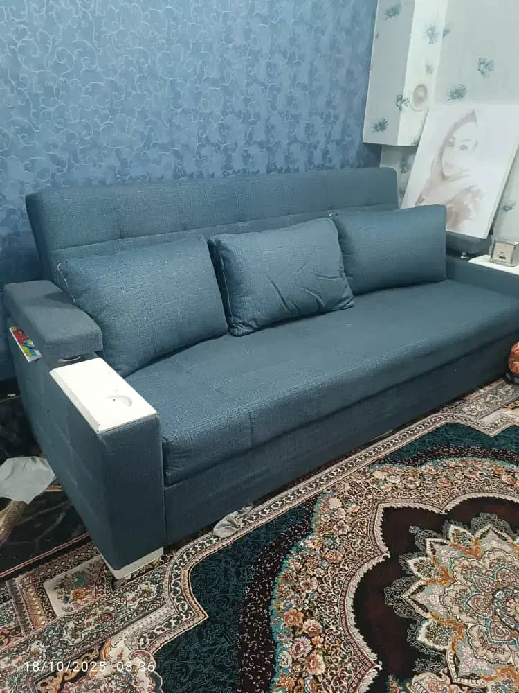 مبل تخت خواب شو|مبلمان خانگی و میز عسلی|مشهد, طلاب|دیوار