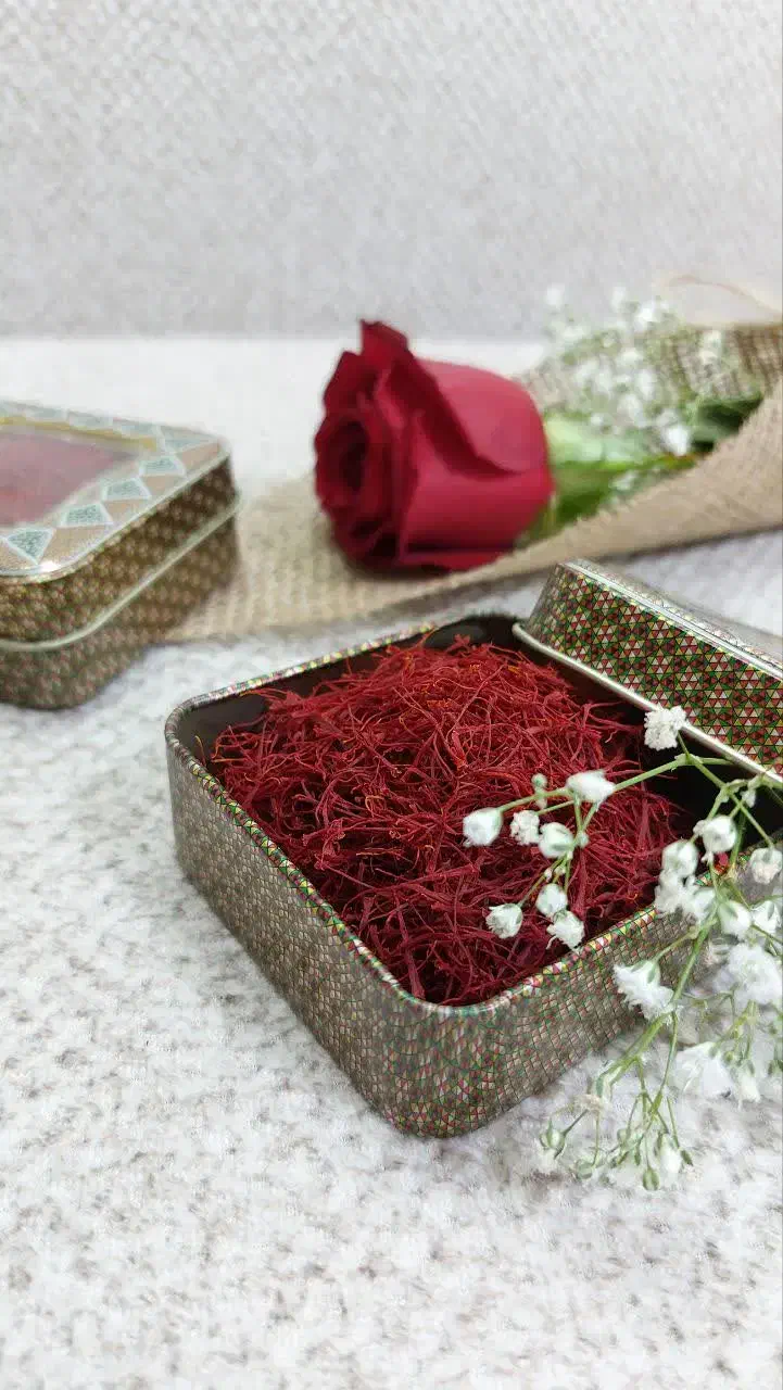 زعفران طبیعی خشک (بهاباد)،صادراتی ،هل اکبر بنفش|خوردنی و آشامیدنی|یزد, |دیوار