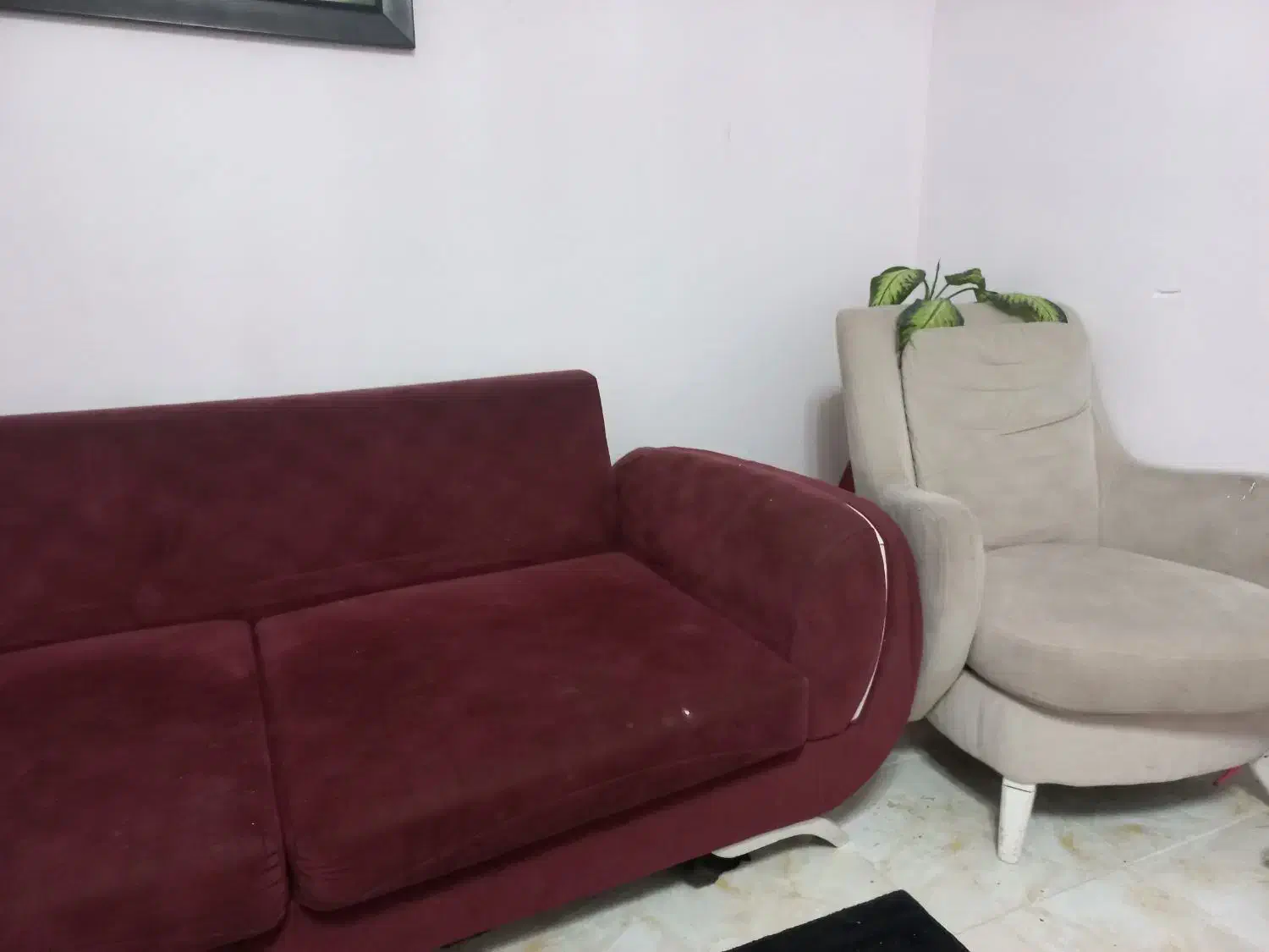 مبلمان|مبلمان خانگی و میز عسلی|پرند, فاز ۰|دیوار