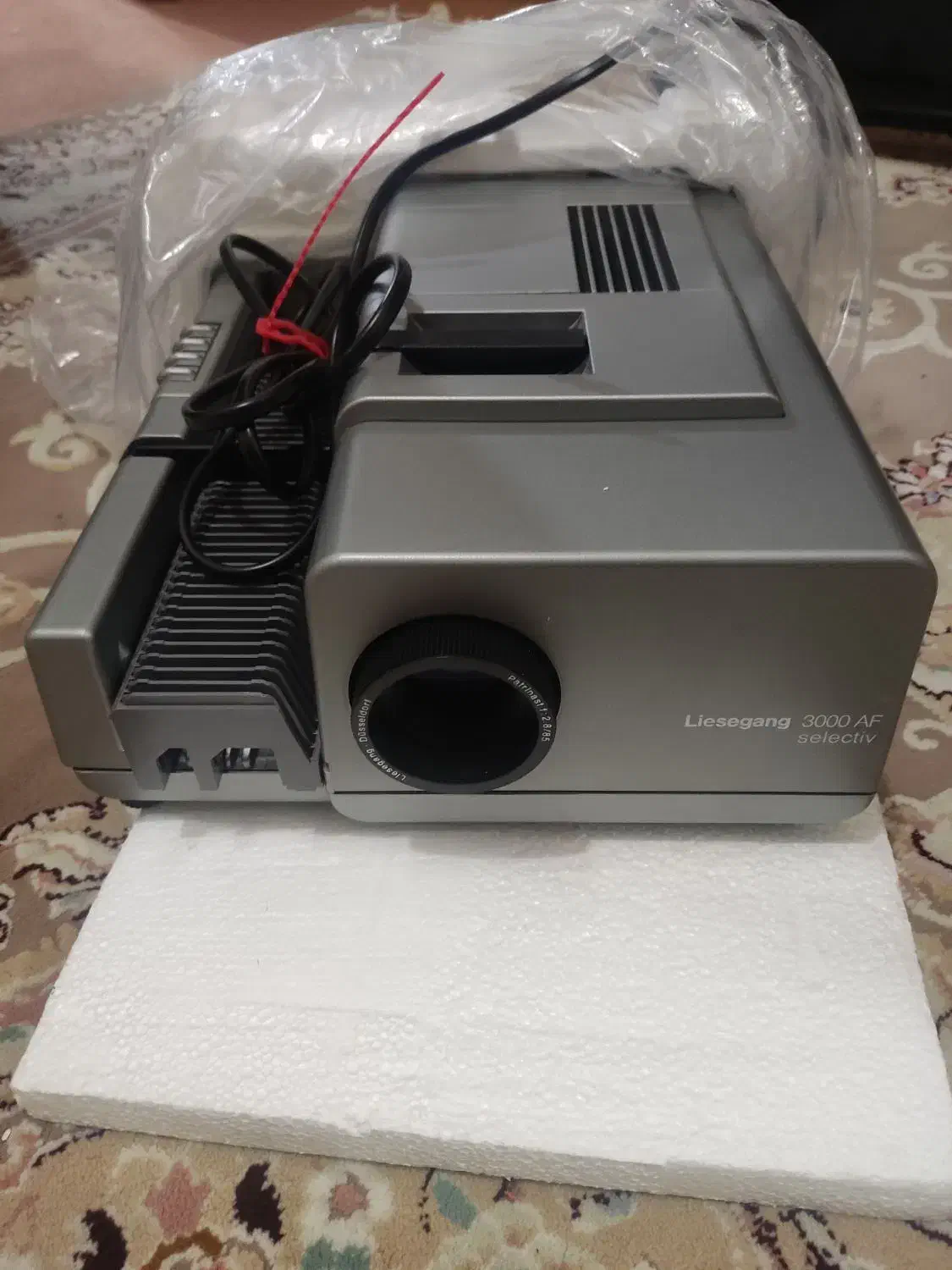 اسلاید پروژکتور|تلویزیون و پروژکتور|اردبیل, |دیوار