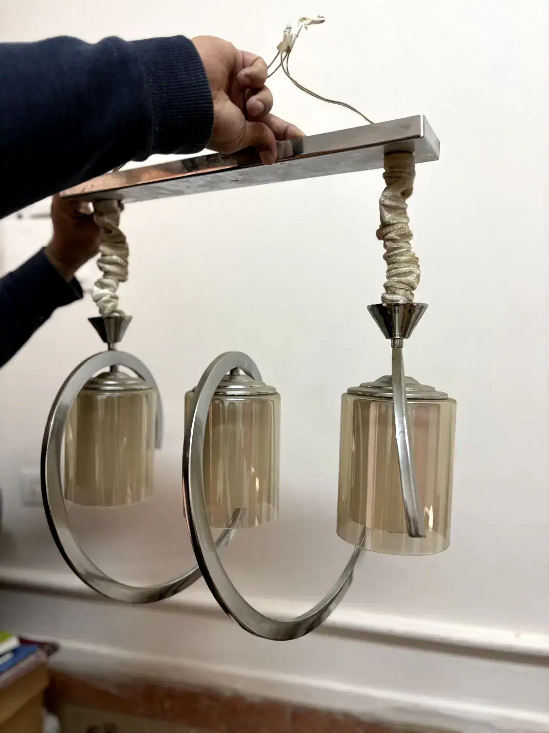 لوستر|لوستر و چراغ آویز|اندیشه, اندیشه فاز ۵|دیوار