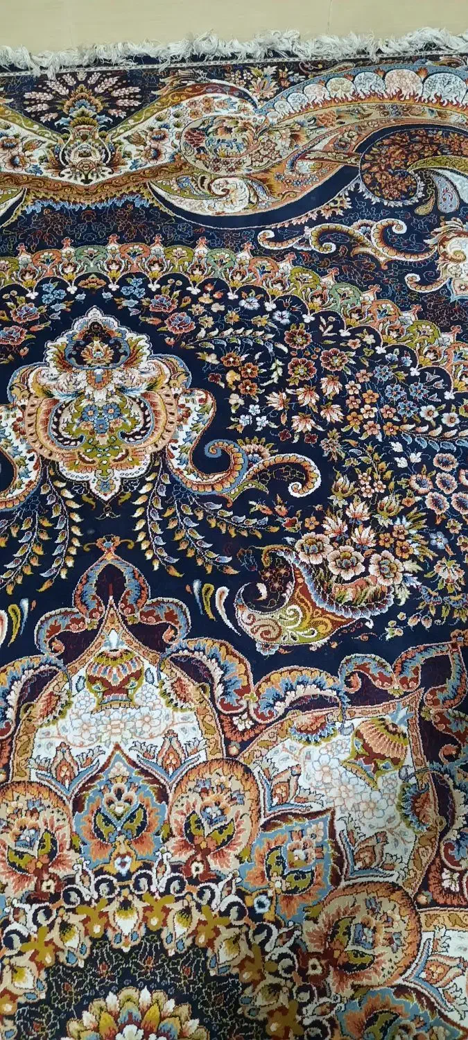 فروش فرش،فوری،فوری|فرش|قزوین, |دیوار