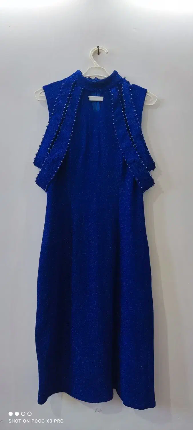 لباس مجلسی نسبتا کوتاه|لباس|مرند, |دیوار