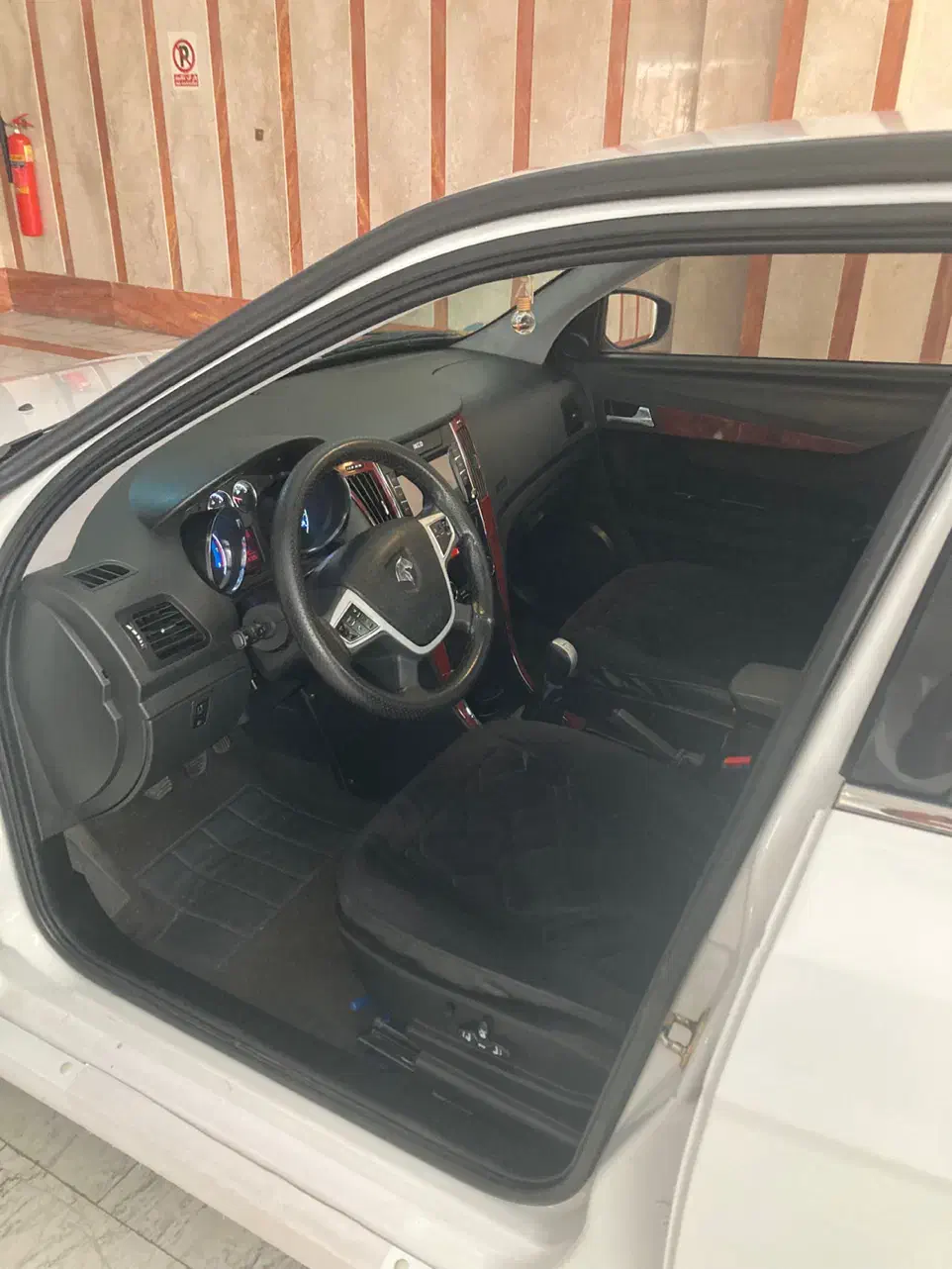 دنا پلاس ۱۴۰۰ کم کارکرد بدون رنگ|خودرو سواری و وانت|تهران, منیریه|دیوار