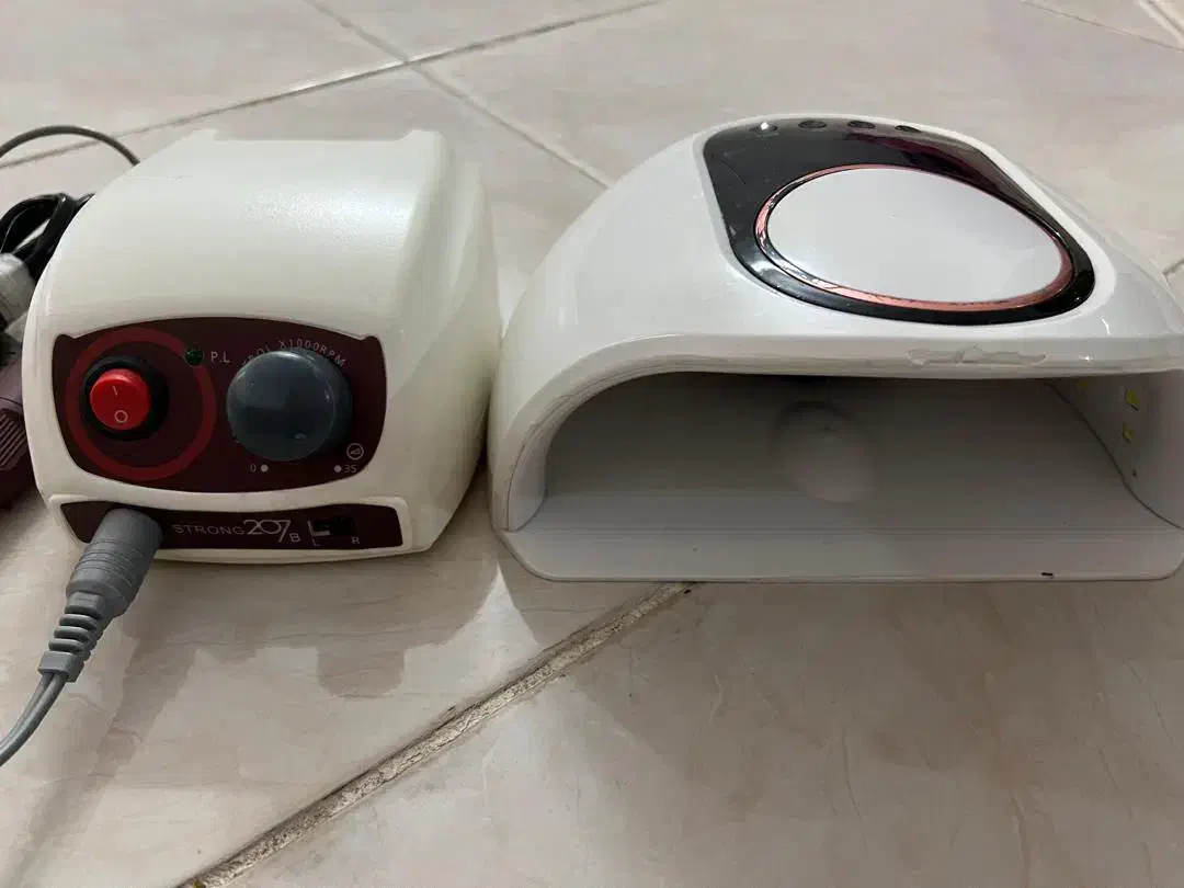 فروش دستگاه ناخن با قیمت بسیار منصفانه|آرایشگاه و سالنهای زیبایی|آباده, |دیوار