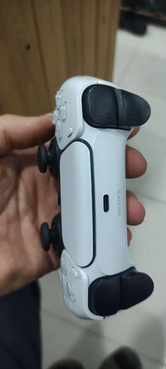 فروش دسته PS5 روی دستگاه|کنسول، بازی ویدئویی و آنلاین|برازجان, |دیوار