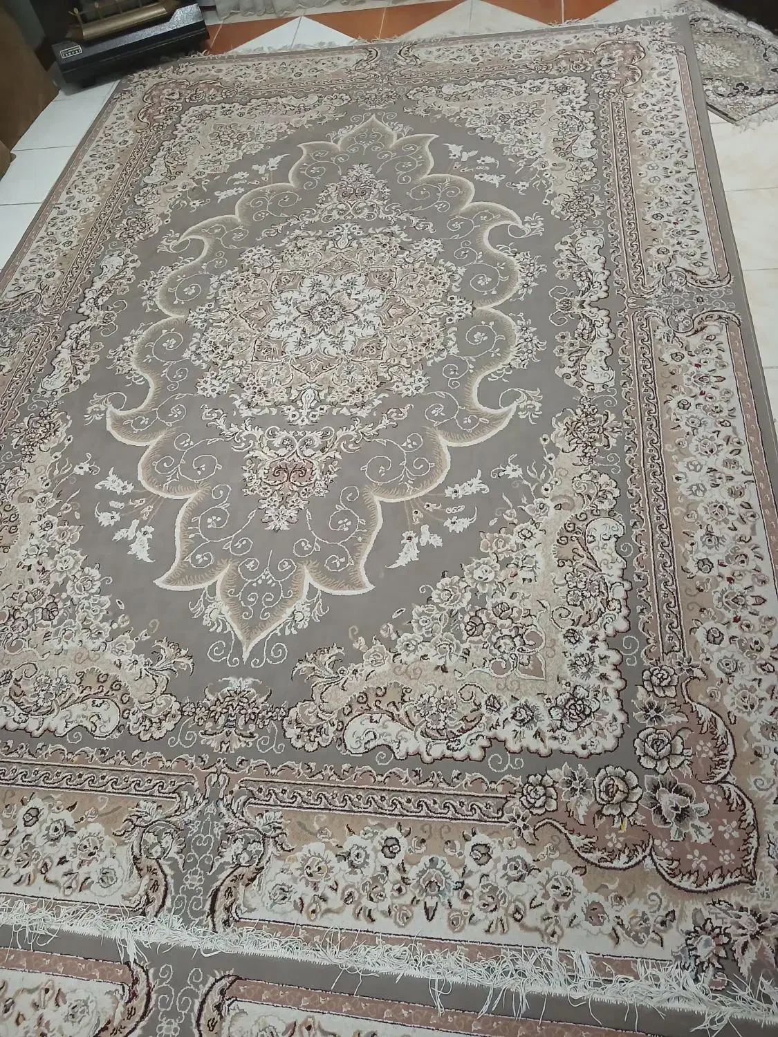 فرش ۹ متری|فرش|آستانه اشرفیه, |دیوار