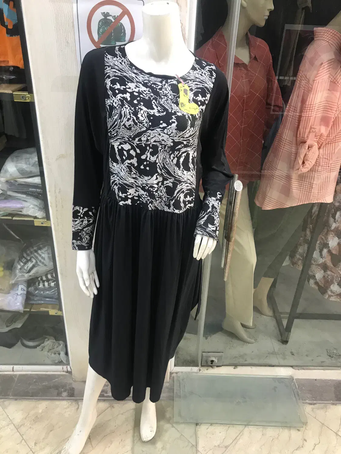 فروش مانکن دسته دوم|فروشگاه و مغازه|ریگ, |دیوار