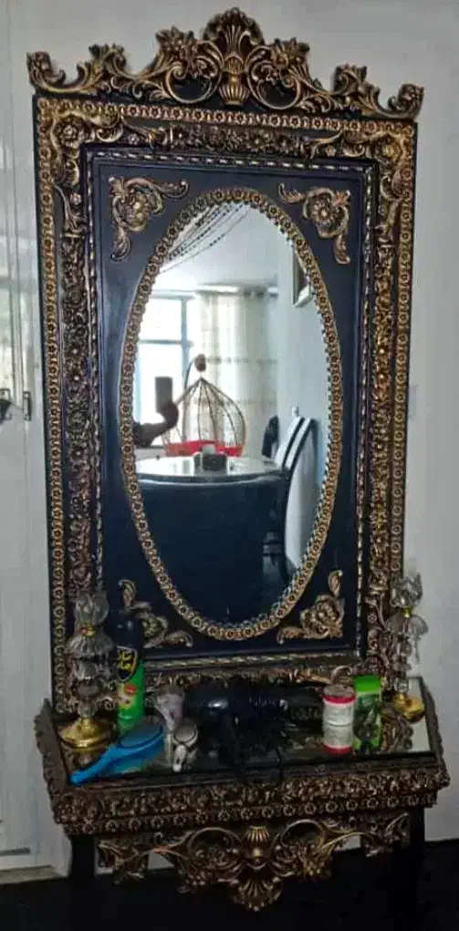 آیینه و کنسول و ویترین سلطنتی بوفه|بوفه، ویترین، کنسول|شیراز, شریفآباد|دیوار