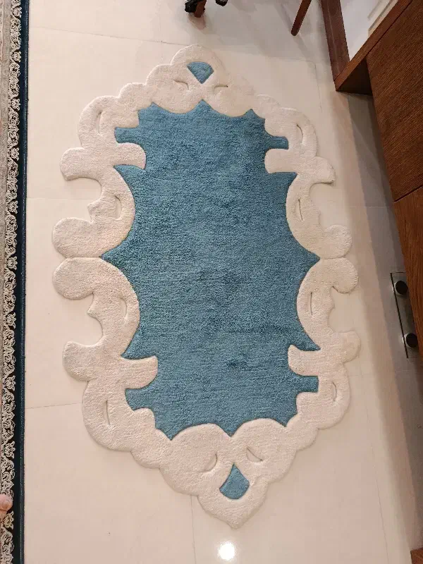 فرش|فرش|فردیس, فرامرزیه|دیوار