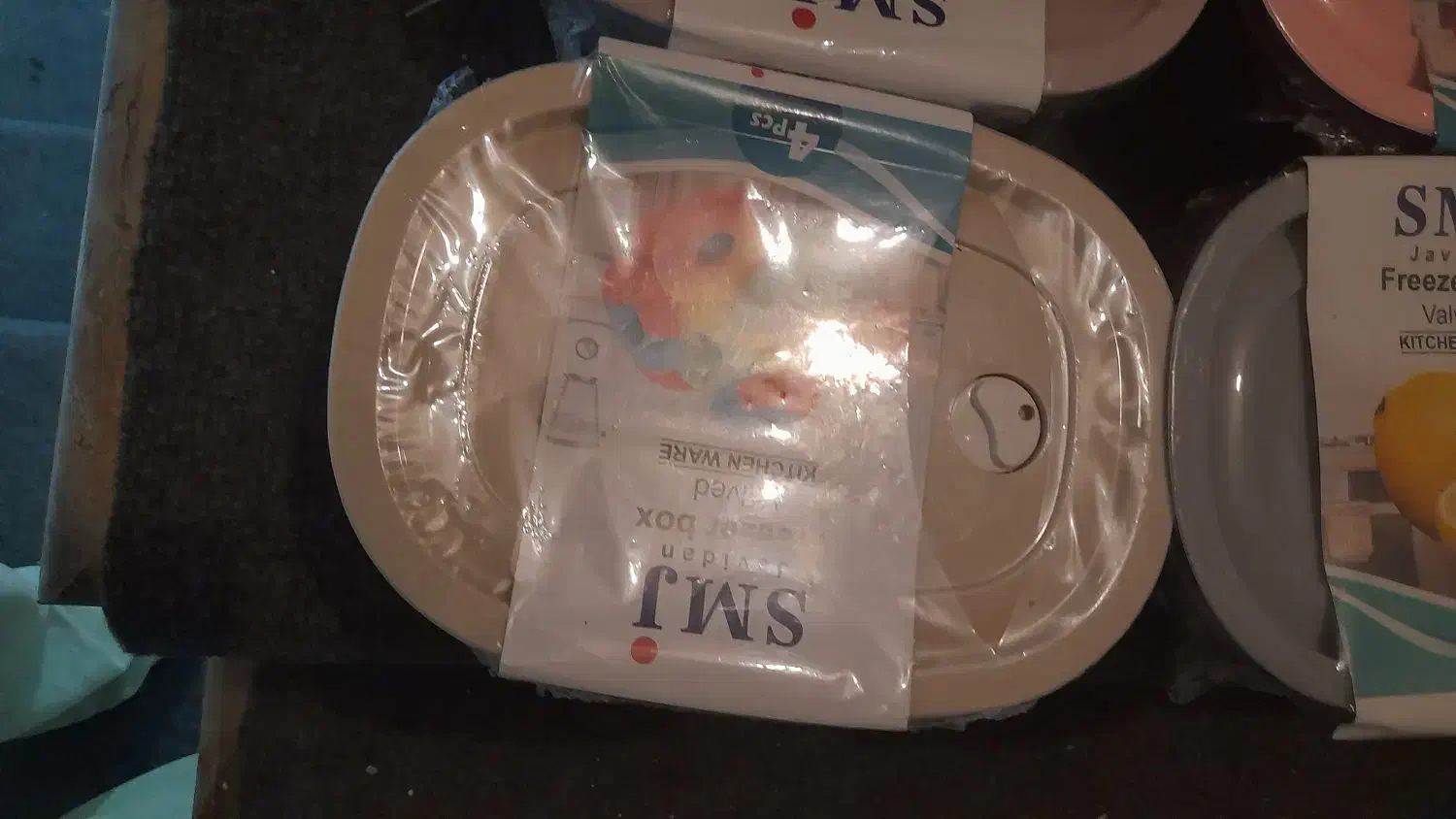 ظرف پلاستیکی ۴عددی ۲۰۰تومن|ظروف نگهدارنده، پلاستیکی، یکبارمصرف|تهران, بهداشت|دیوار