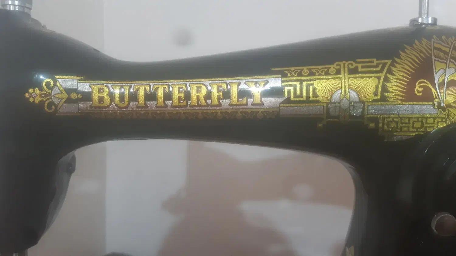 چرخ خیاطی|چرخ خیاطی و ریسندگی|لاهیجان, بازکیاگوراب|دیوار