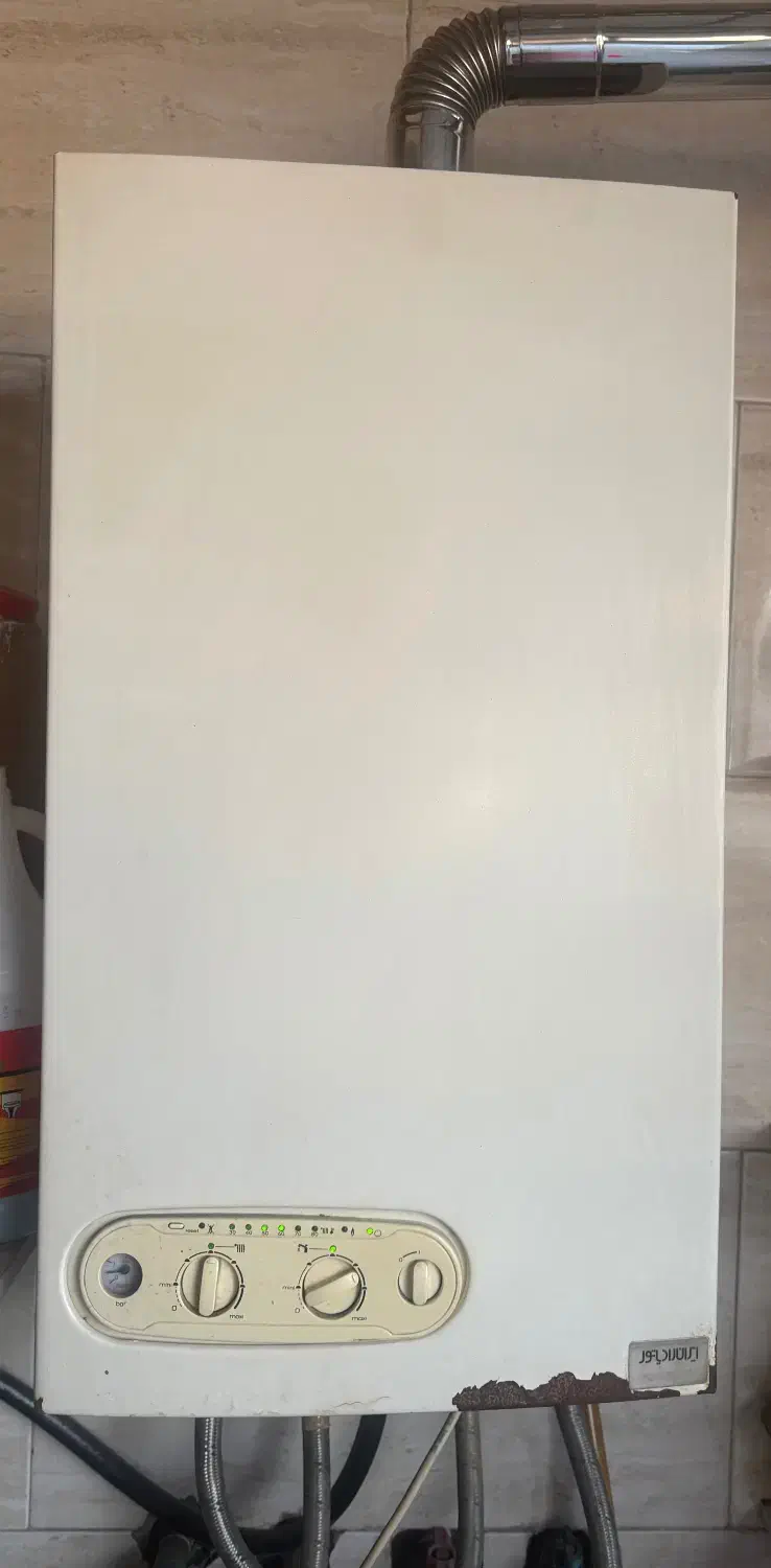 پکیج دیواری|آبگرمکن، پکیج، شوفاژ|ساری, |دیوار