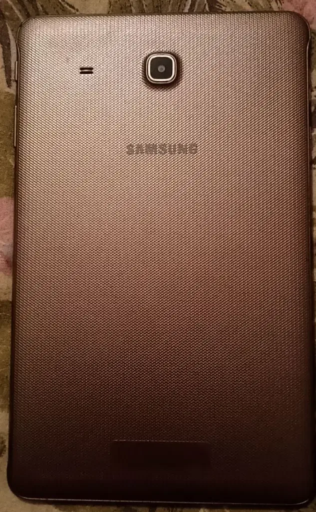 تبلت تب E نو|تبلت|تبریز, |دیوار