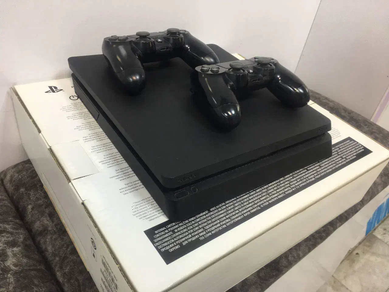 ps4 slim 1tera 2 دسته کپی خور|کنسول، بازی ویدئویی و آنلاین|اسلامشهر, شهرک سعیدیه|دیوار