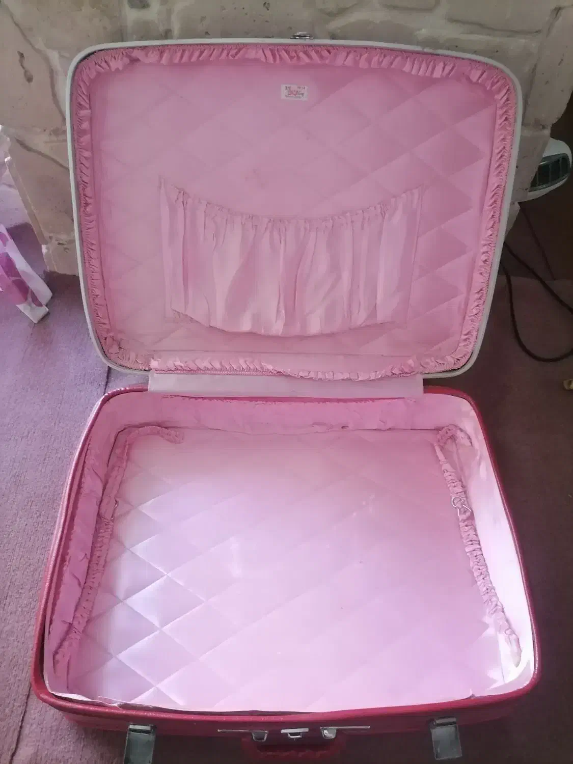 چمدان چرم|کیف، کفش، کمربند|گرگان, |دیوار