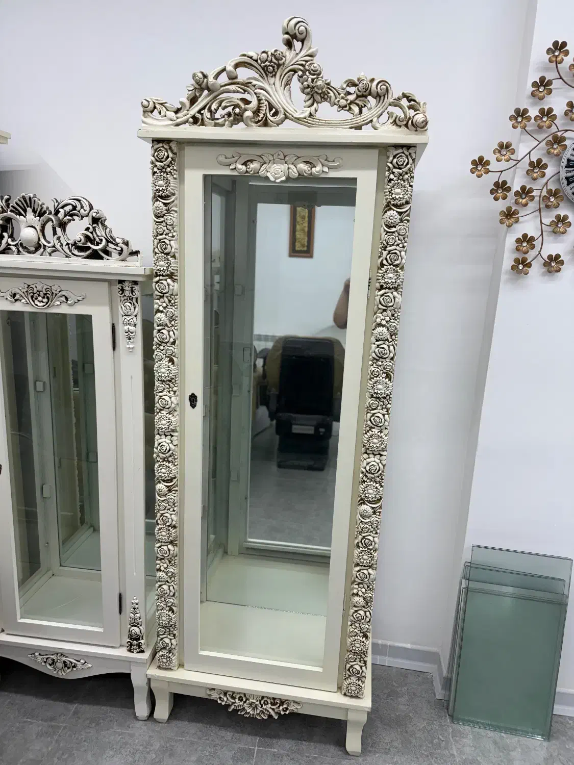 ویترین پارتیشن|بوفه، ویترین، کنسول|بندر انزلی, شیلات|دیوار