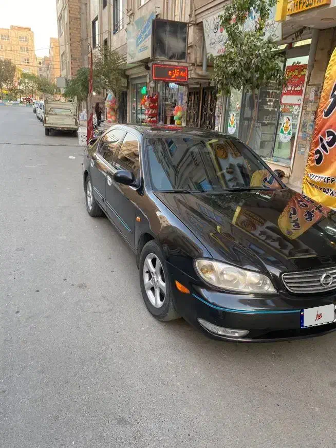 ماکسیما ۸۲ اتومات مشکی|خودرو سواری و وانت|تهران, خاوران|دیوار