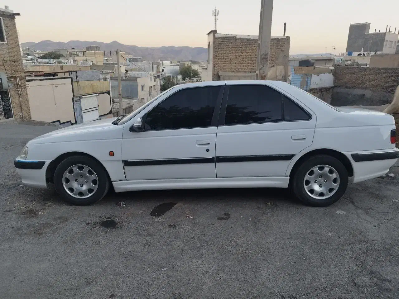 پژوپارس مدل 92|خودرو سواری و وانت|سنندج, |دیوار