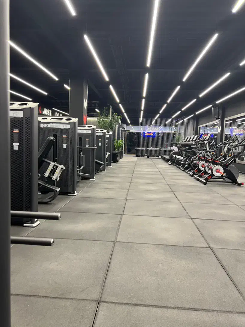 استخدام نیروی خدماتی|استخدام سرایداری و نظافت|کرمان, |دیوار