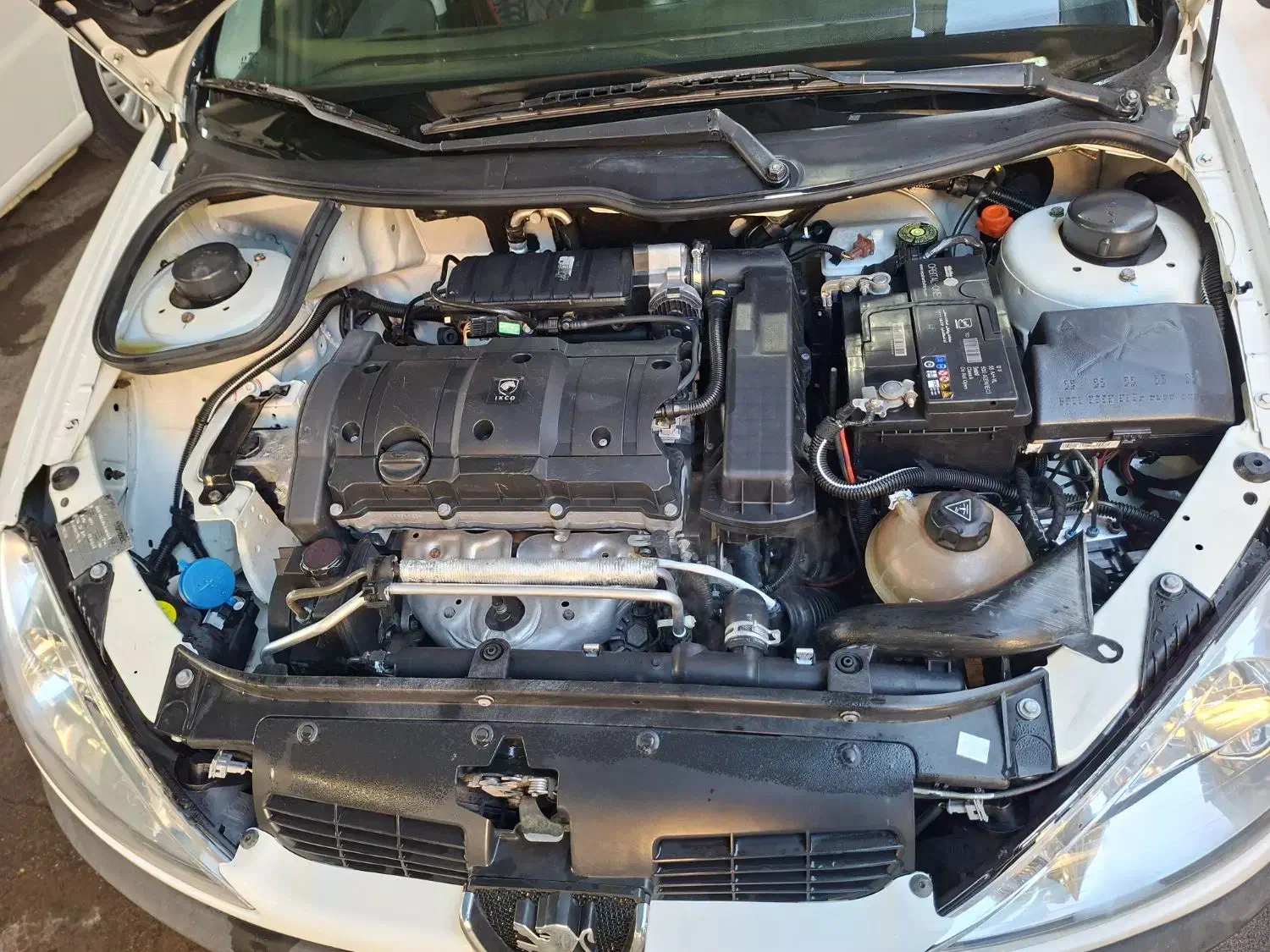 وی۸متورتیوفای.درحدمدل۹۶|خودرو سواری و وانت|خرمشهر, |دیوار