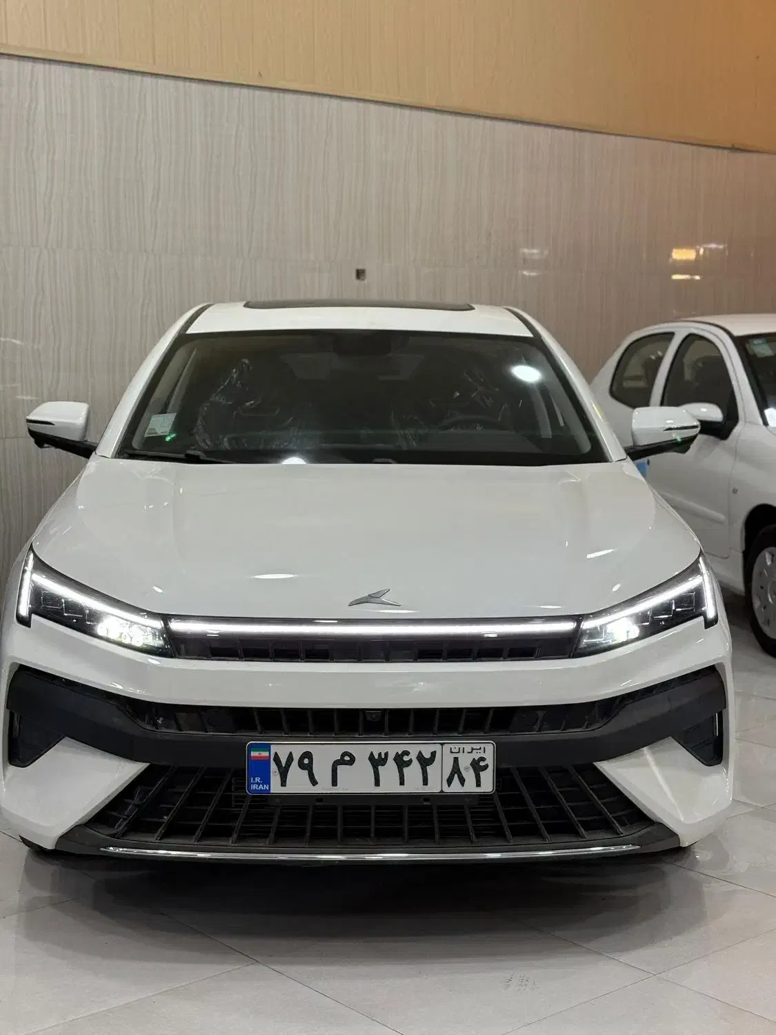 kmcj7 ، کی ام سی (نقد و اقساط)|خودرو سواری و وانت|بندرعباس, |دیوار