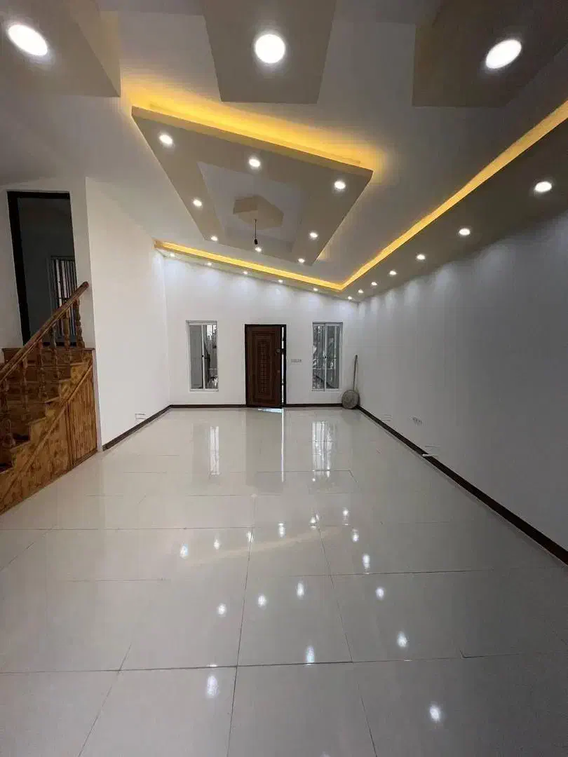 ۱۷۰ زمین ۱۴۰ بنا نیمپیلوت ۲ خواب سنددار|فروش خانه و ویلا|تهران, استخر|دیوار